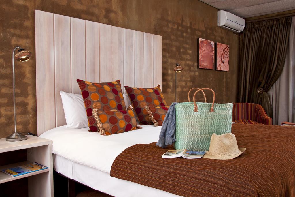 African Rock Hotel & Spa, A "Boutique Lifestyle Resort" Kempton Park Exteriör bild